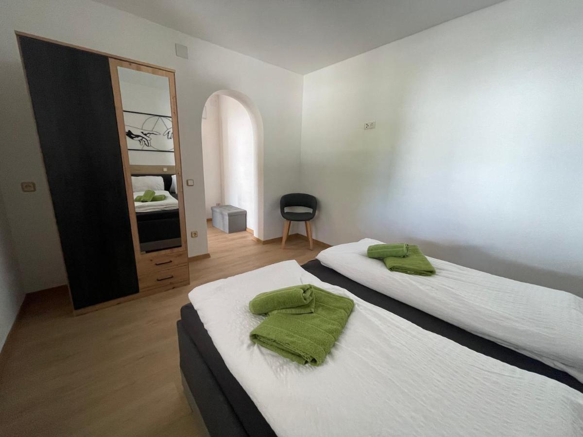 Haus Zum Glueck Apartment Райфниц Екстериор снимка