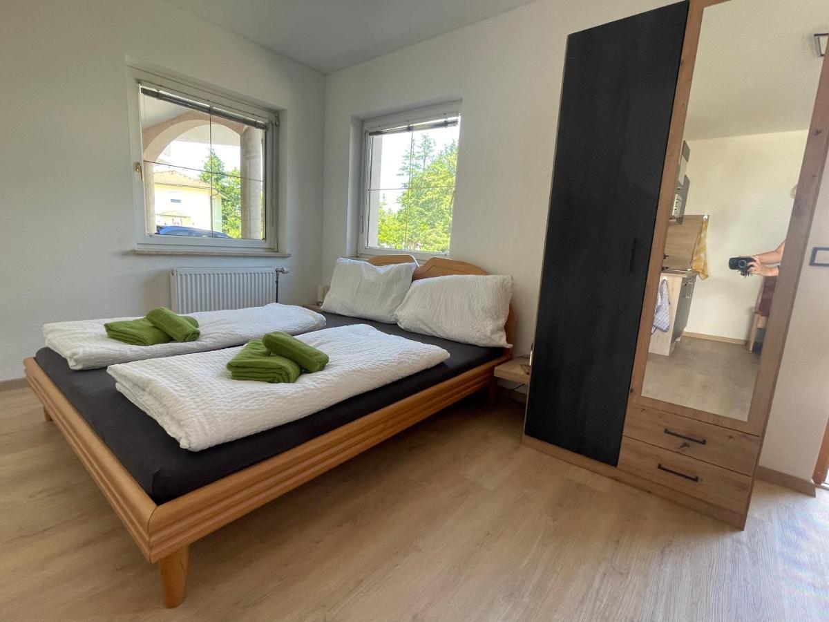 Haus Zum Glueck Apartment Райфниц Екстериор снимка